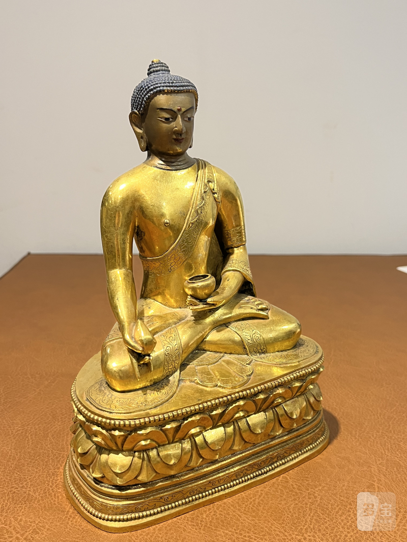 清 铜鎏金药师佛蒙古查娜巴扎尔风格 - 图3